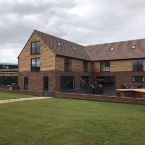 Countrywide Windows and Quantock Lakes Join Forces to create a Modern Haven